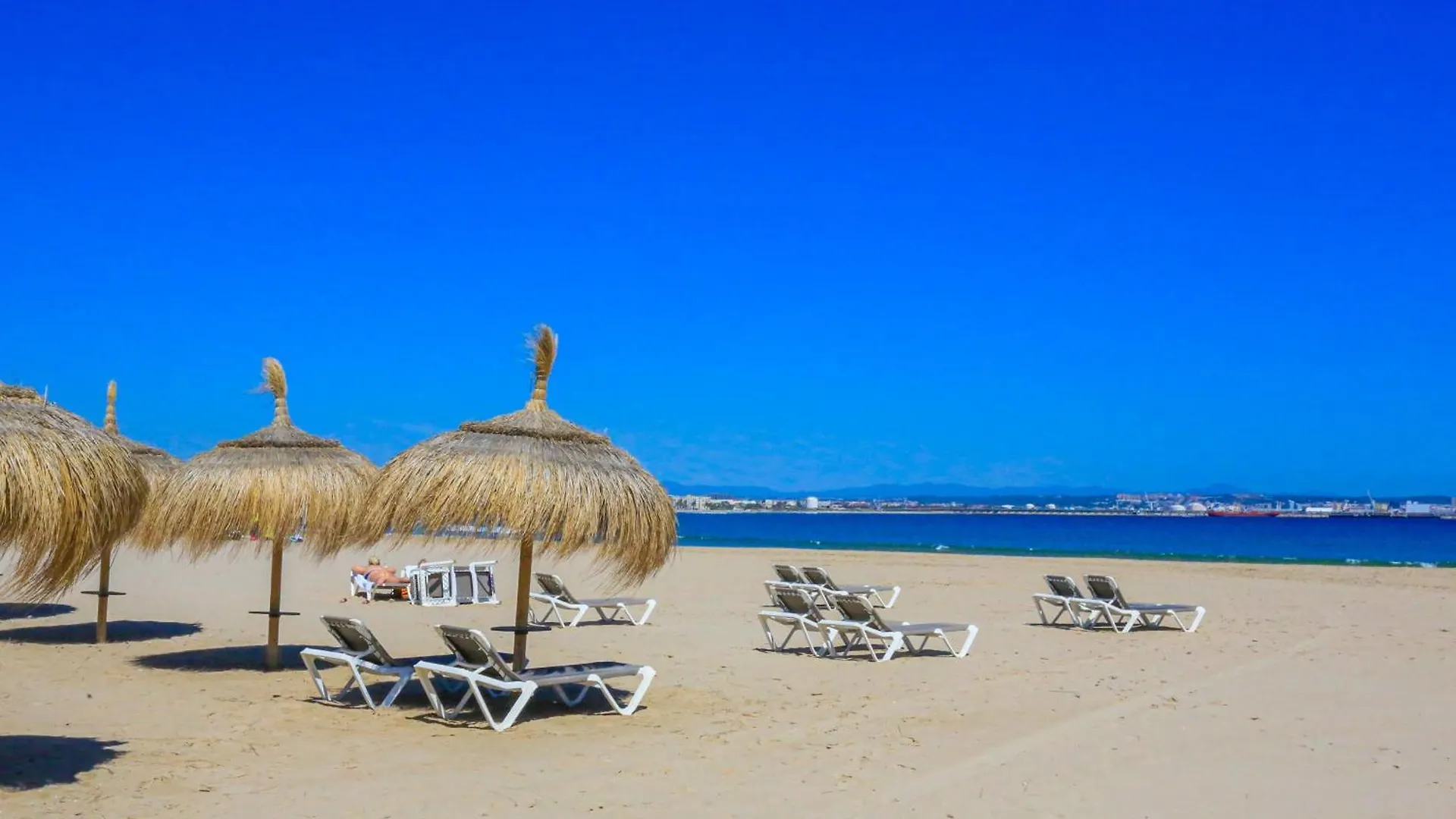 Litoral Costa Dorada - Pinamar Only Families Lägenhet Salou